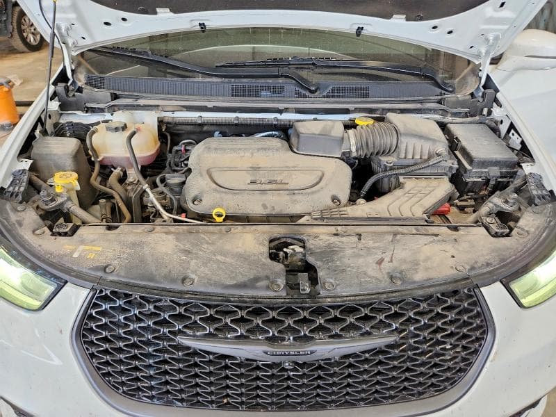2022 CHRYSLER PACIFICA LIMITED 12