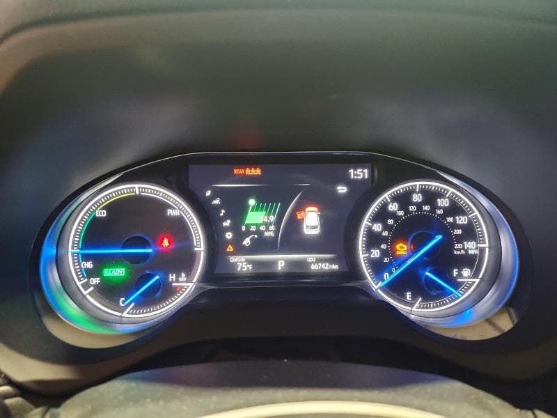 2024 TOYOTA VENZA XLE 9