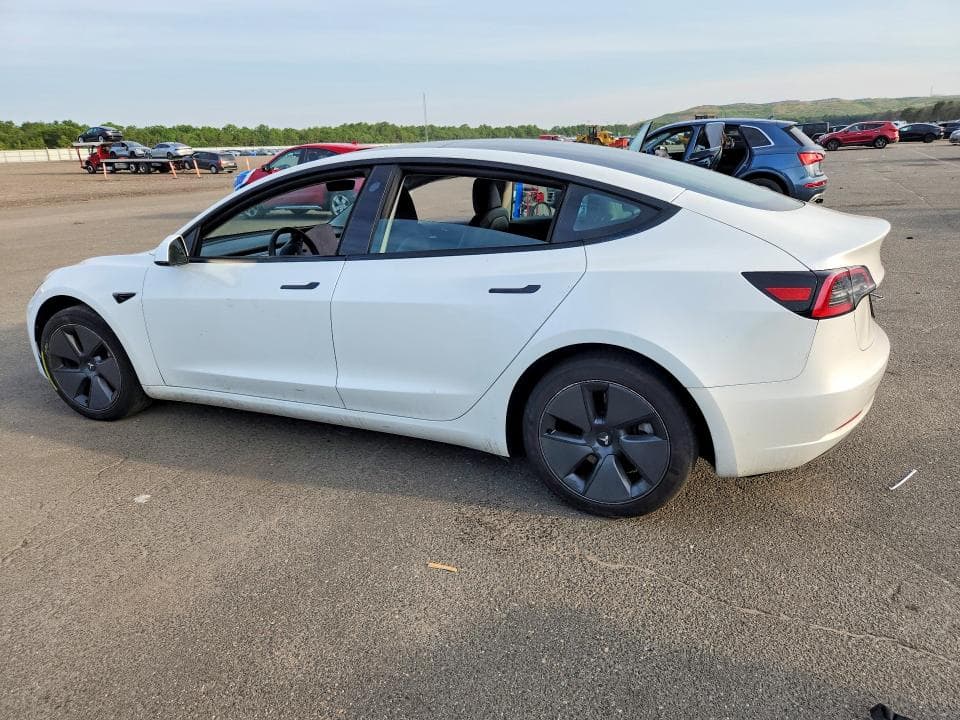 2023 TESLA MODEL 3 2