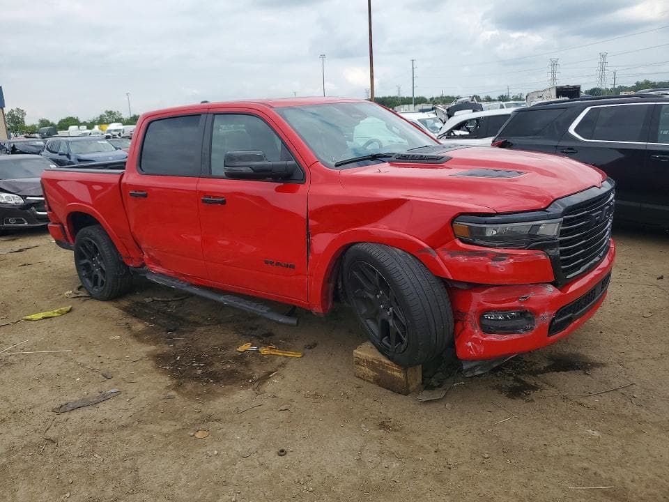 2025 RAM 1500 LARAMIE 4