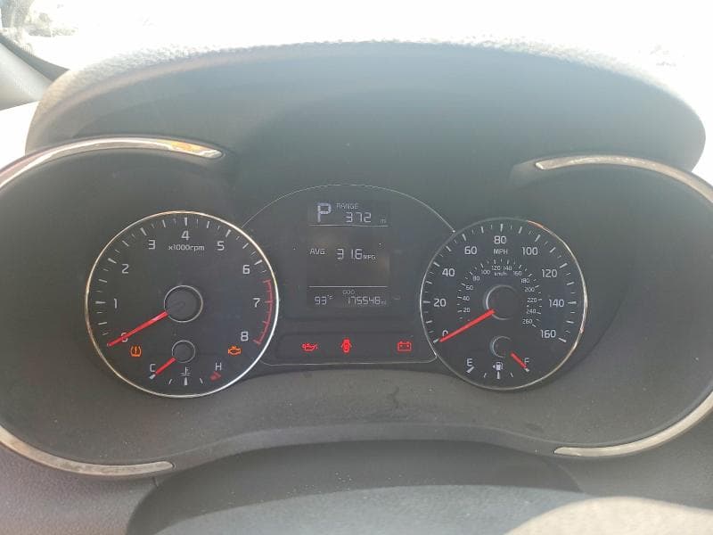 2017 KIA FORTE LX 9