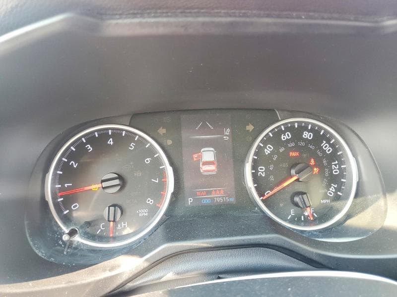 2021 TOYOTA RAV4 LE 9