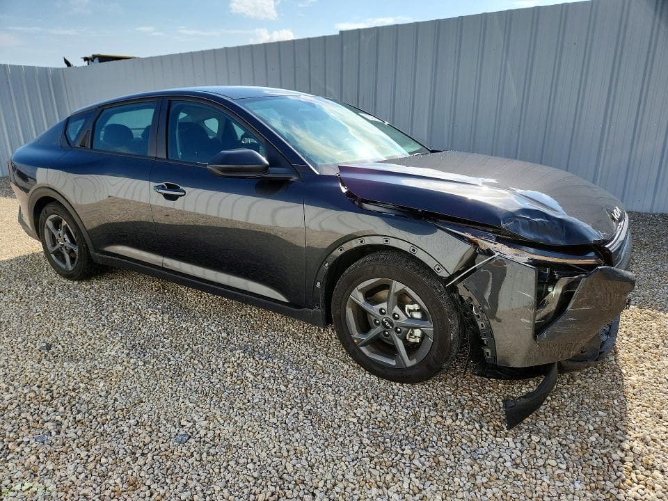 2026 KIA K4 LXS 4