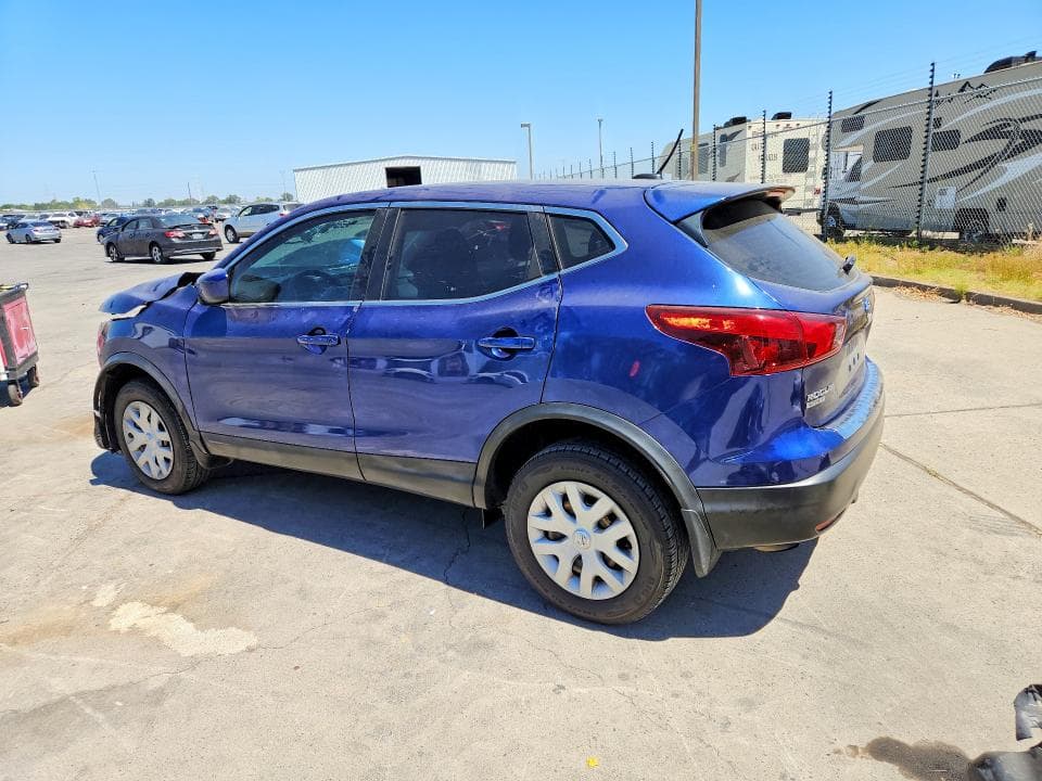 2017 NISSAN ROGUE SPORT S 2