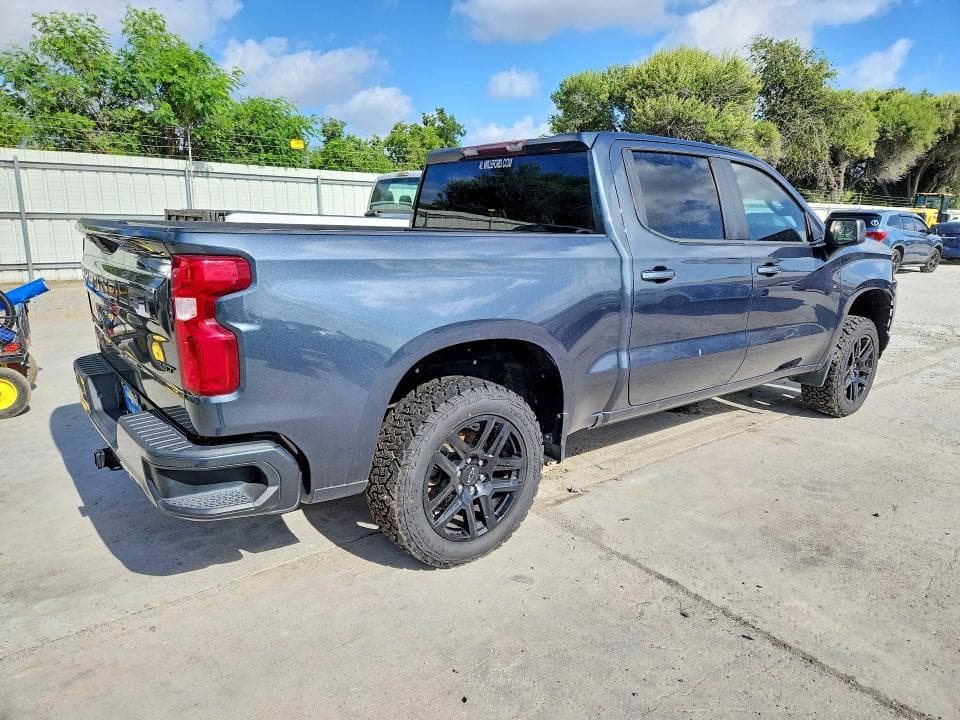 2021 CHEVROLET SILVERADO K1500 RST 3