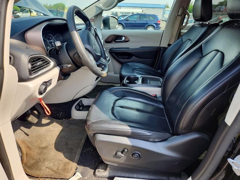 2021 CHRYSLER VOYAGER LXI 7