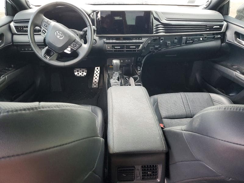 2025 TOYOTA CAMRY XSE 8