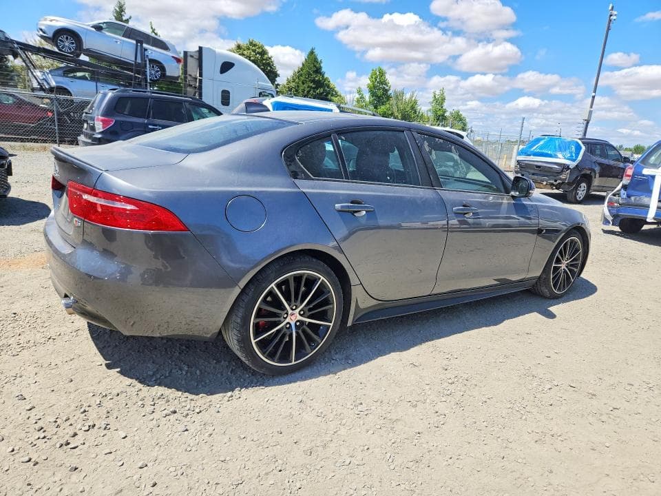 2019 JAGUAR XE S 3