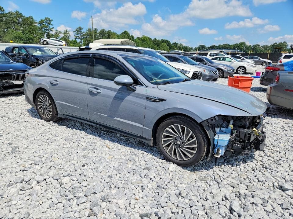 2024 HYUNDAI SONATA HYBRID LIMITED 4
