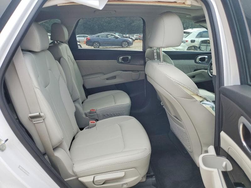 2023 KIA SORENTO SX 11