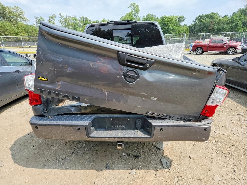 2018 NISSAN TITAN SV 6