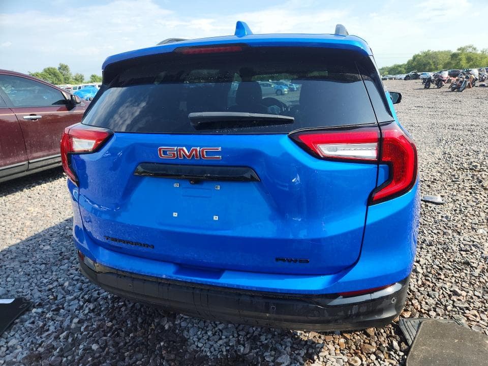 2024 GMC TERRAIN SLT 6