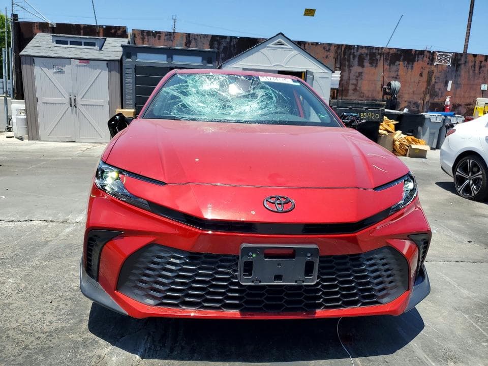 2025 TOYOTA CAMRY SE 5