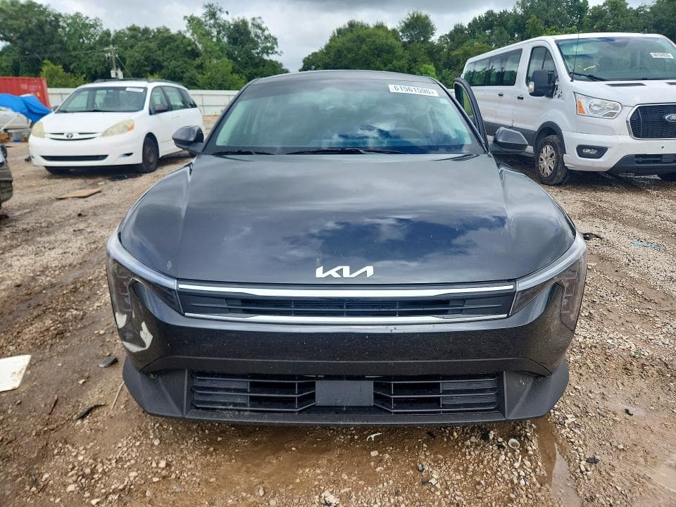 2026 KIA K4 LXS 5