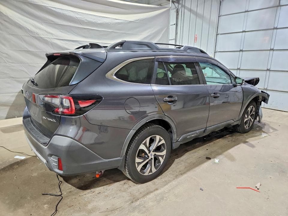 2020 SUBARU OUTBACK LIMITED 3