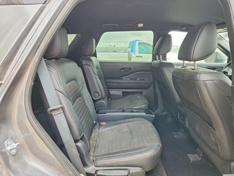 2025 NISSAN PATHFINDER ROCK CREEK 11