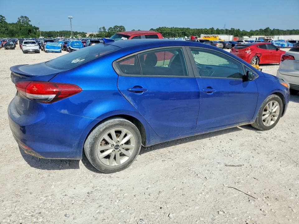 2017 KIA FORTE S 3