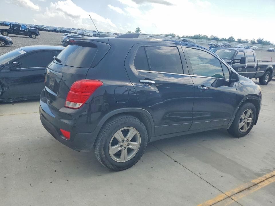 2019 CHEVROLET TRAX 1LT 3