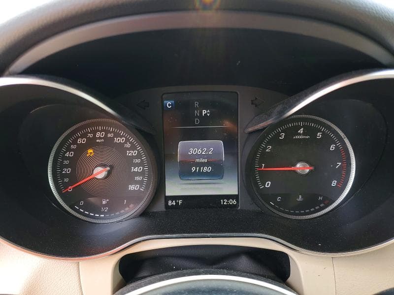 2019 MERCEDES-BENZ GLC 300 4MATIC 9