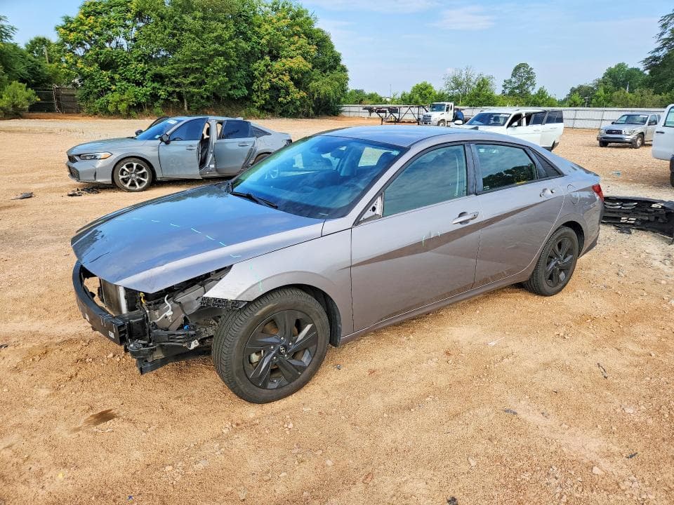 2022 HYUNDAI ELANTRA SEL - 1