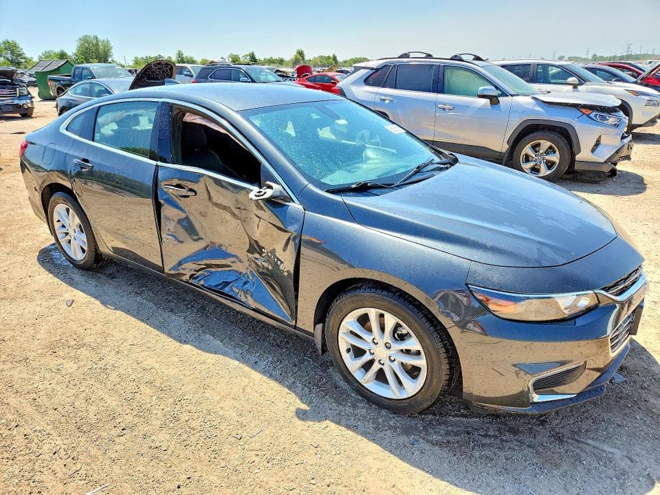 2017 CHEVROLET MALIBU LT 4
