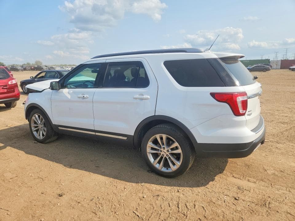 2018 FORD EXPLORER XLT 2