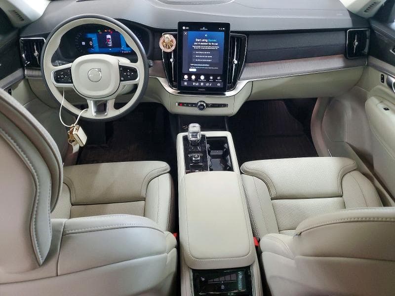 2026 VOLVO XC90 ULTRA 8