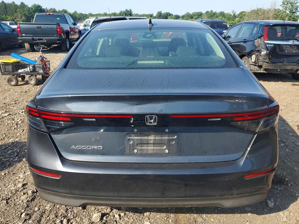 2024 HONDA ACCORD EX 6