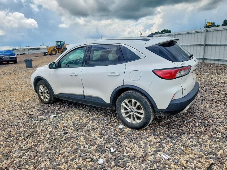 2020 FORD ESCAPE SE 2