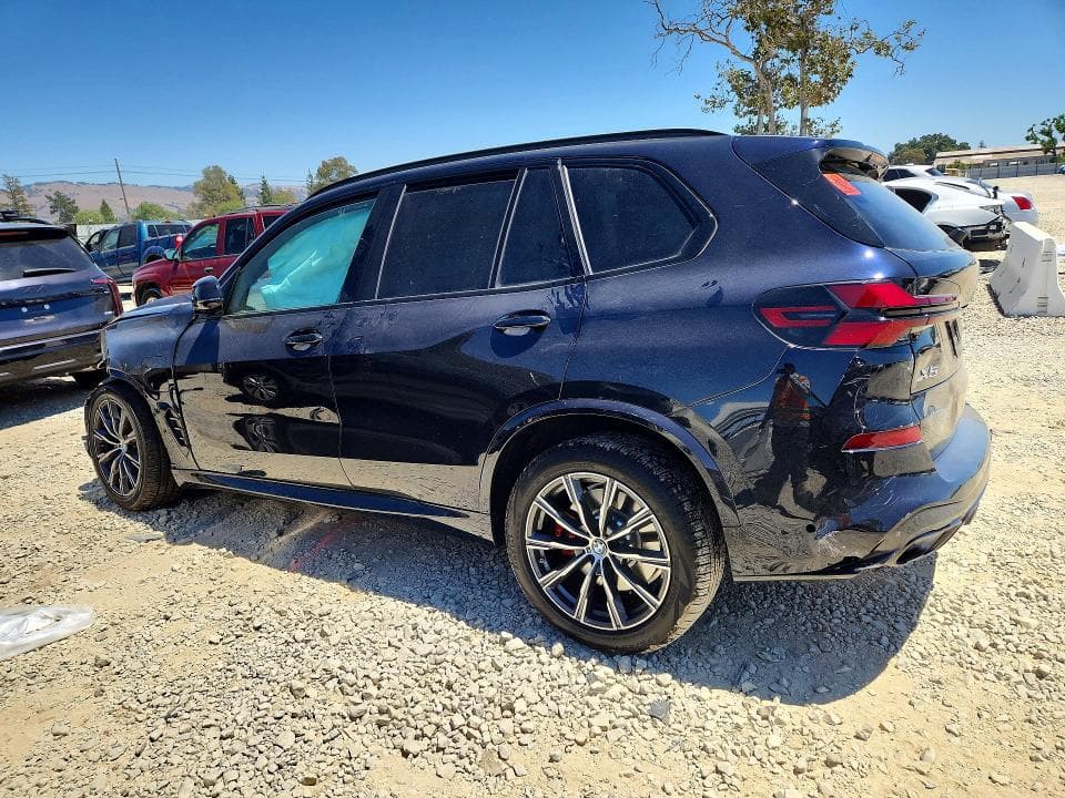 2026 BMW X5 XDRIVE50E 2