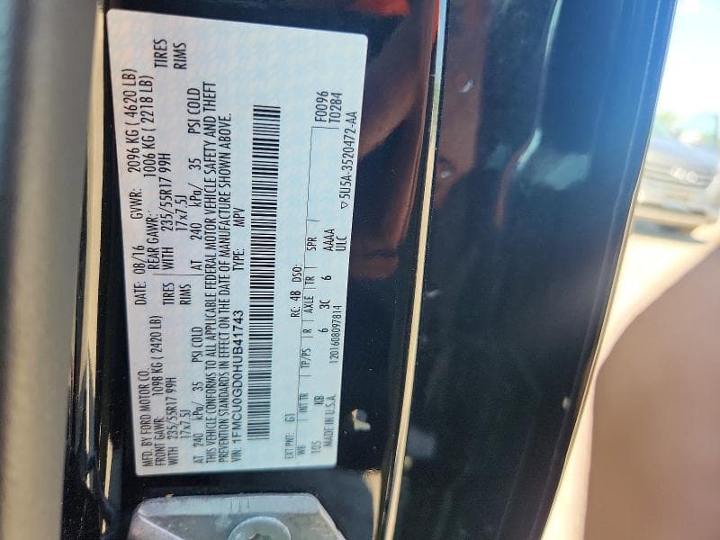 2017 FORD ESCAPE SE 12