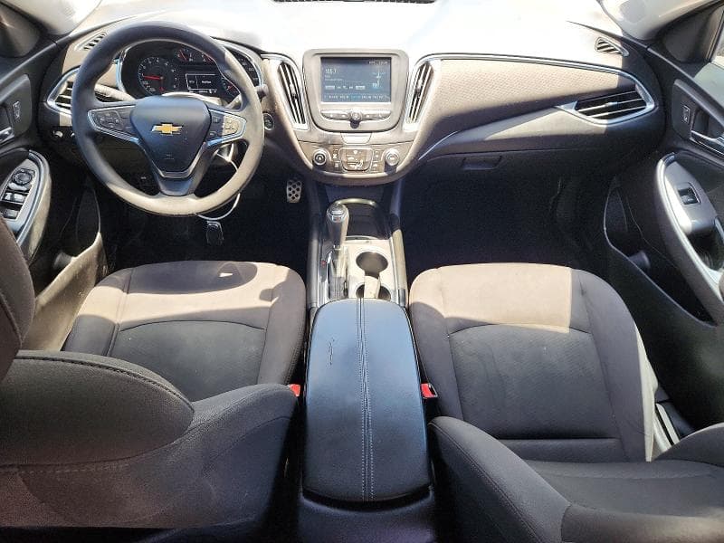 2017 CHEVROLET MALIBU LT 8