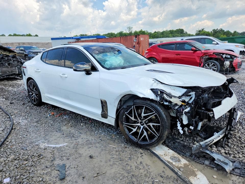 2022 KIA STINGER GT LINE 4