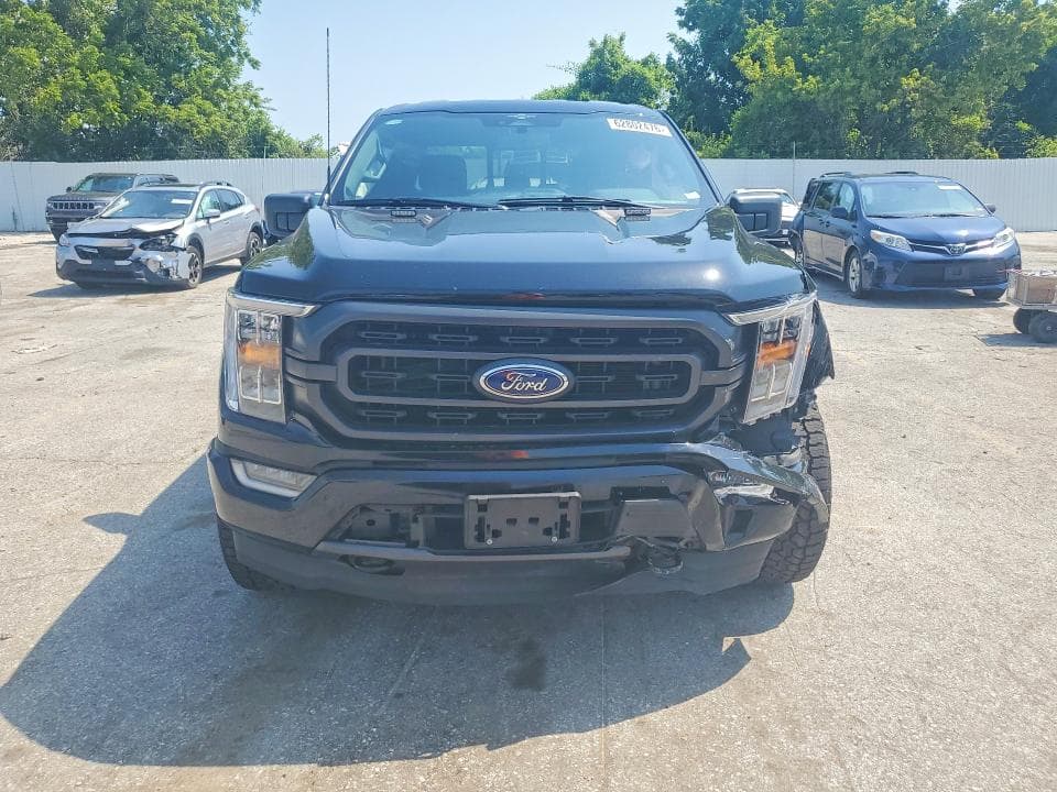 2023 FORD F150 SUPERCREW 5