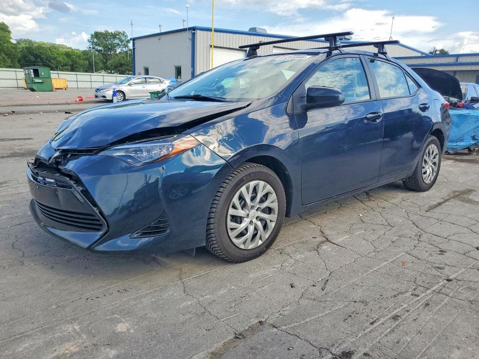 2018 TOYOTA COROLLA LE - 1
