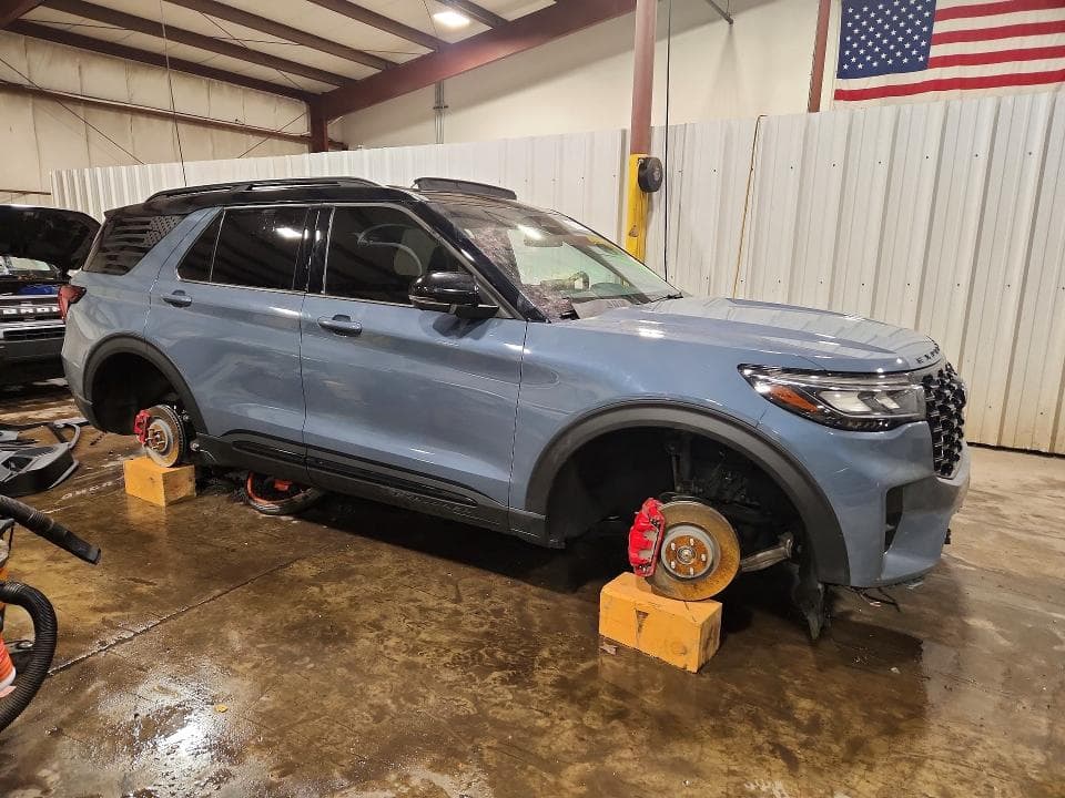 2025 FORD EXPLORER ST 4