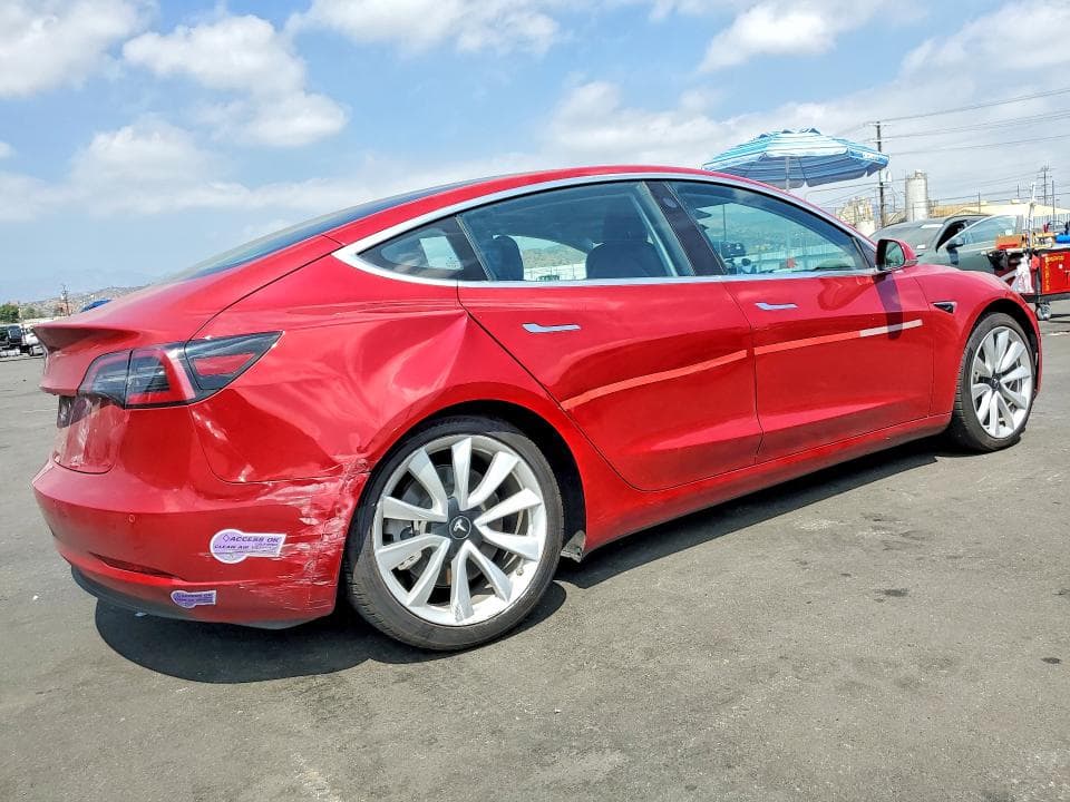 2018 TESLA MODEL 3 3