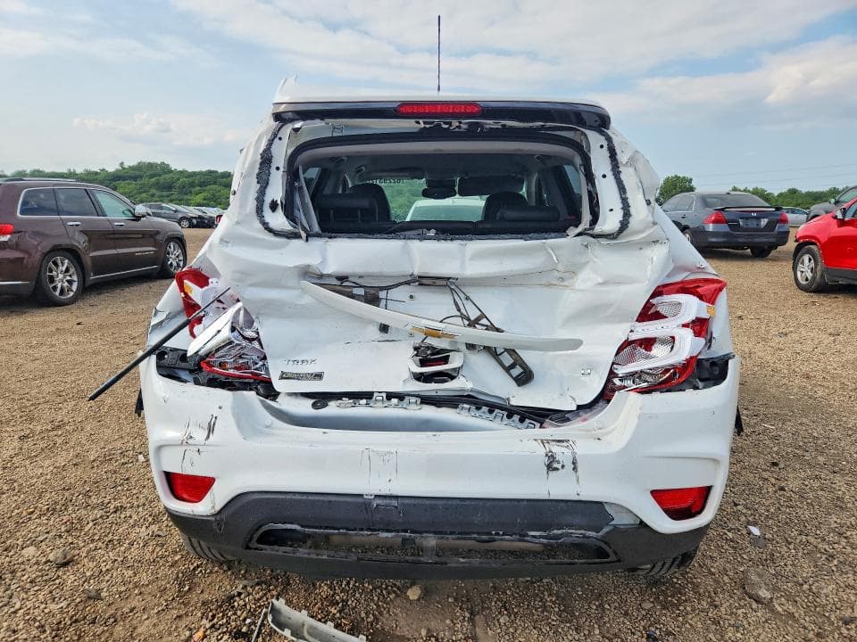 2019 CHEVROLET TRAX 1LT 6
