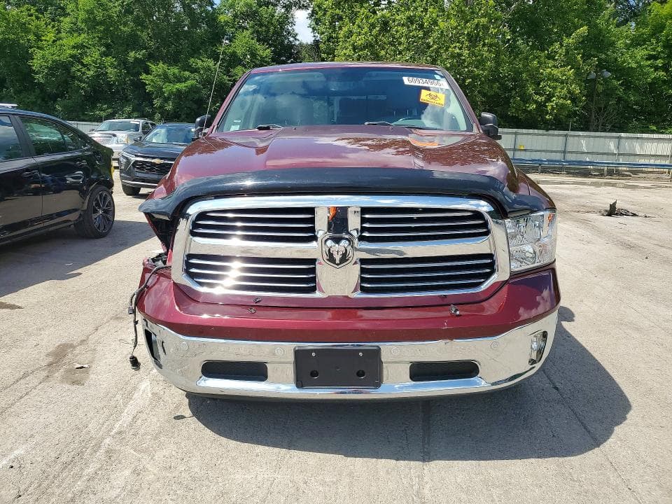 2018 RAM 1500 SLT 5