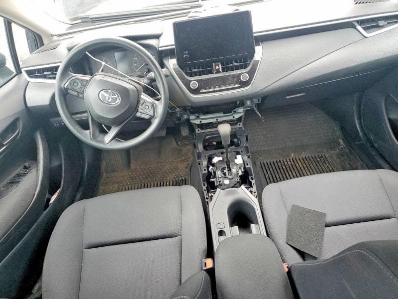 2025 TOYOTA COROLLA LE 8