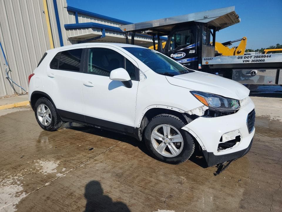 2020 CHEVROLET TRAX LS 4