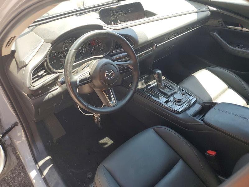 2025 MAZDA CX-30 SELECT 8