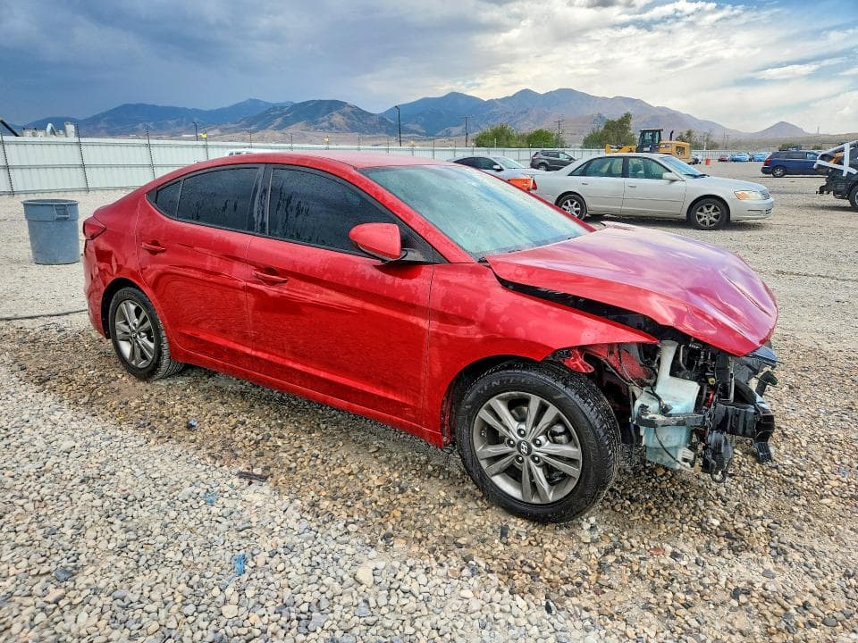 2017 HYUNDAI ELANTRA SE 4