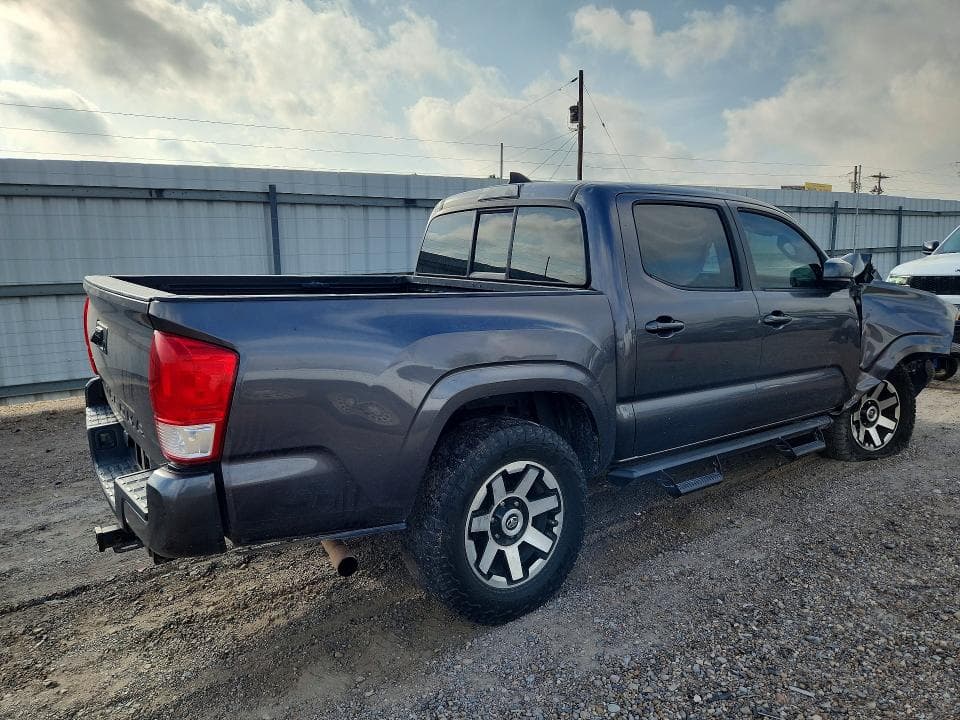2017 TOYOTA TACOMA SR 3