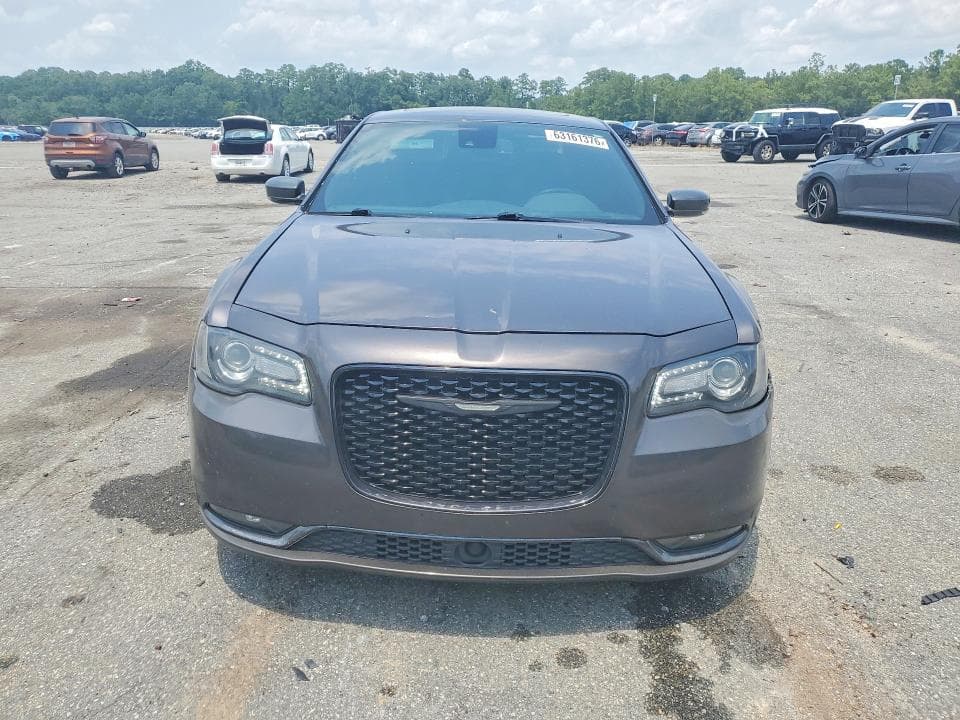 2017 CHRYSLER 300 S 5