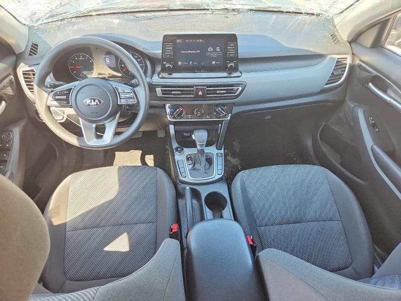 2021 KIA SELTOS LX 8