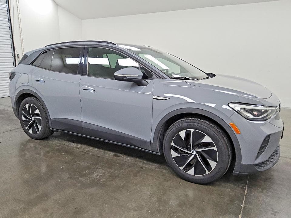 2021 VOLKSWAGEN ID.4 PRO 4