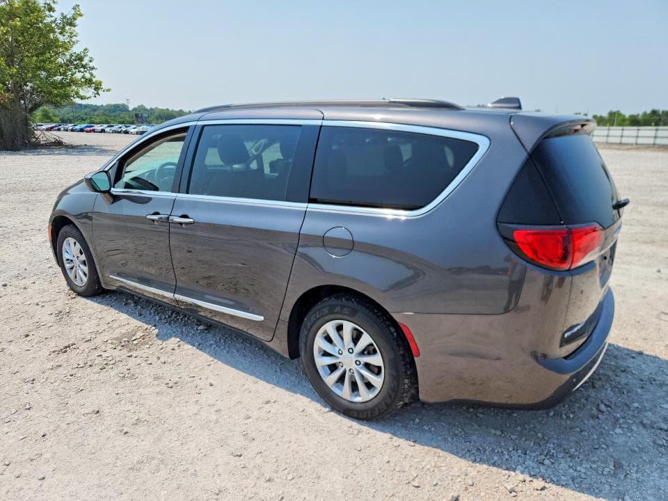 2017 CHRYSLER PACIFICA TOURING L 2