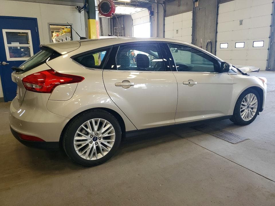 2017 FORD FOCUS TITANIUM 3