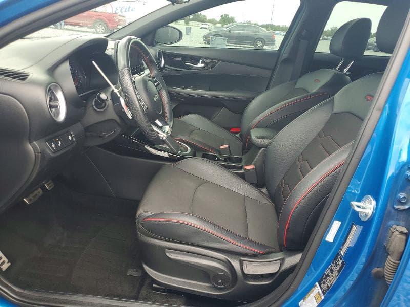 2023 KIA FORTE GT 7